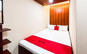 Reddoorz Near Riau Junction Mall 2